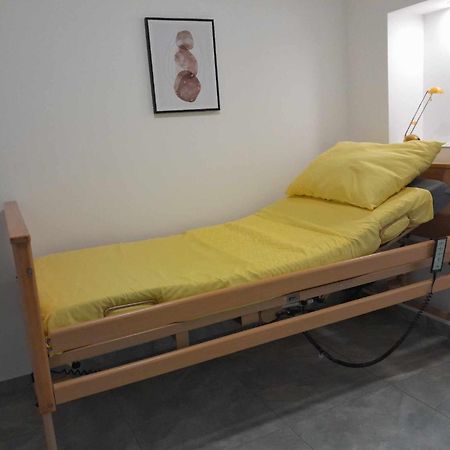 Apartments Mare Пула Екстериор снимка