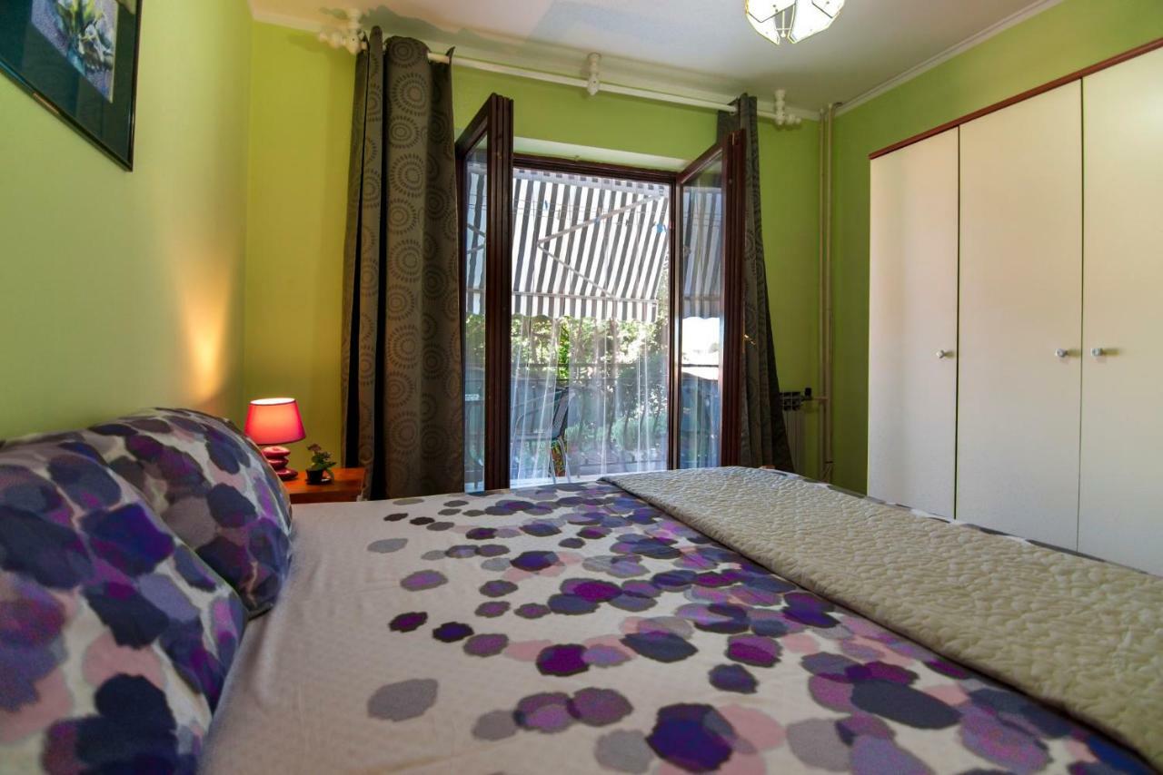 Apartments Mare Пула Екстериор снимка