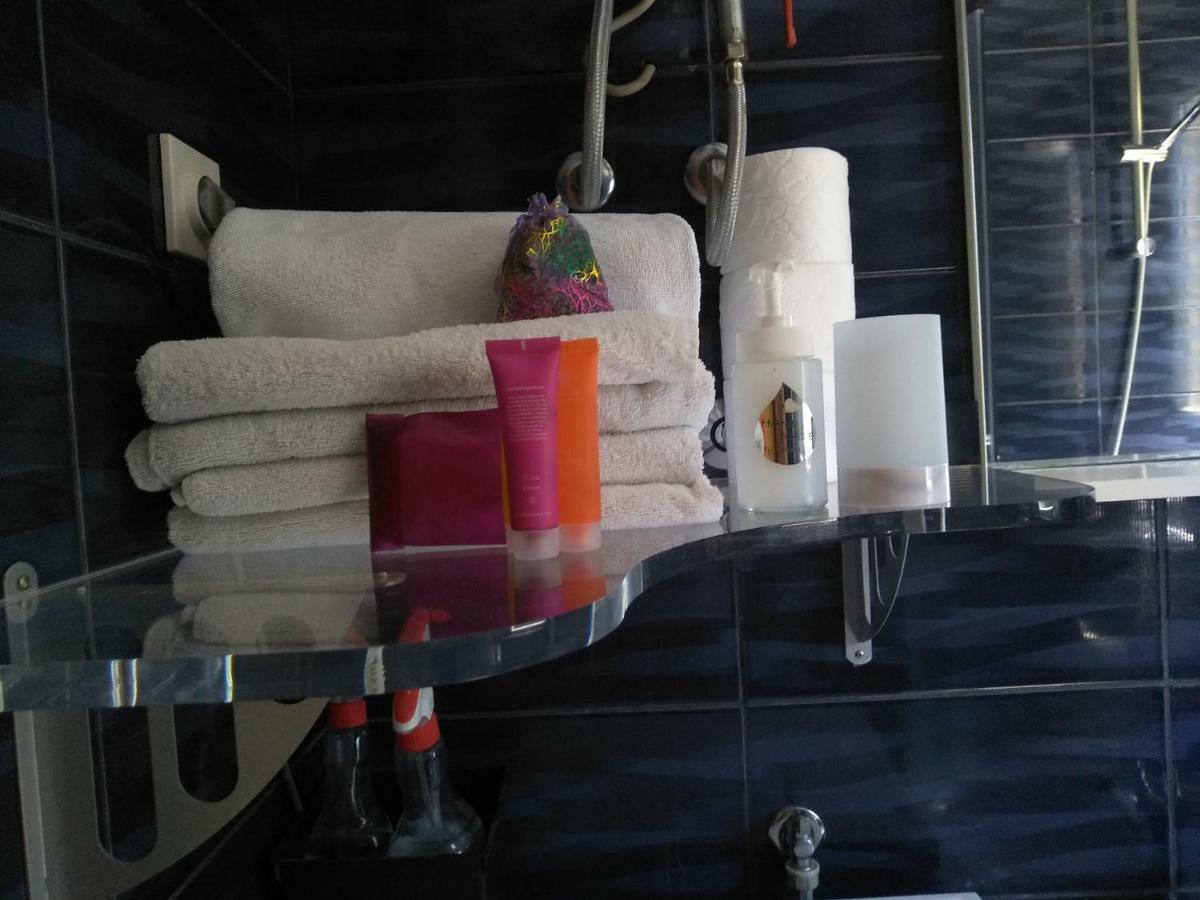 Apartments Mare Пула Екстериор снимка